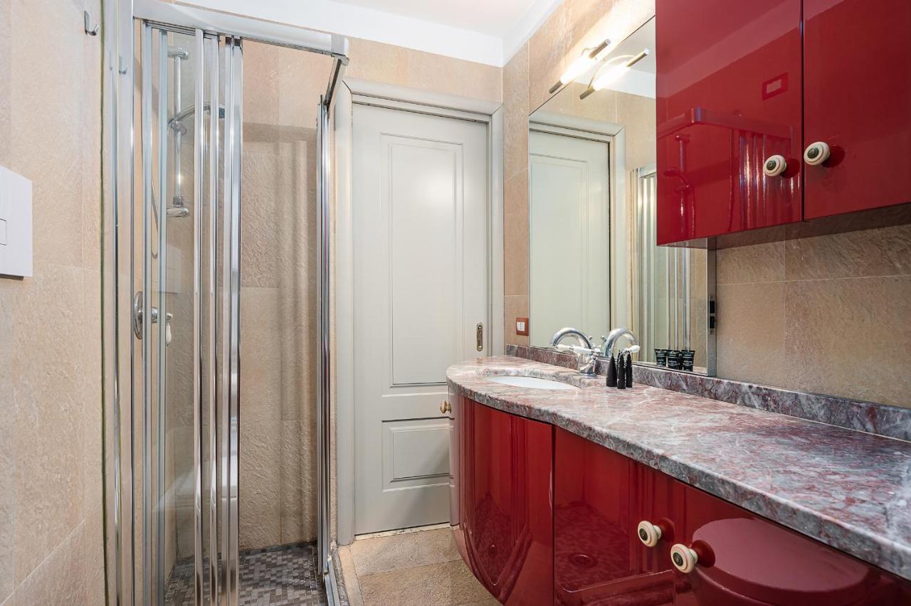 Hemeras Boutique Homes - Design Flat In The City Center Мілан Екстер'єр фото